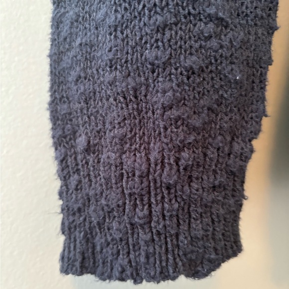 2 items for $20/Roxy size small, hooded pullover - Picture 2 of 3